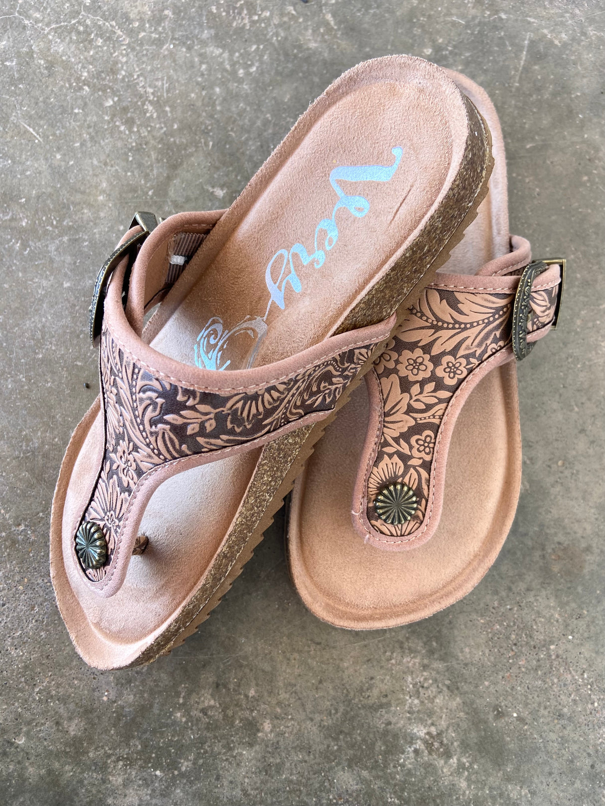 Sunny's Tooled Sandal * Tan