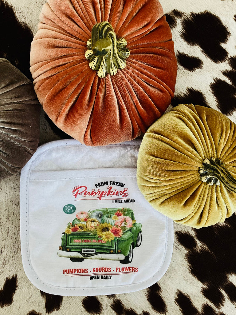 Fall Autumn Oven Mitt / Pot Holder Farm Fresh Pumpkins - Deer Creek Mercantile