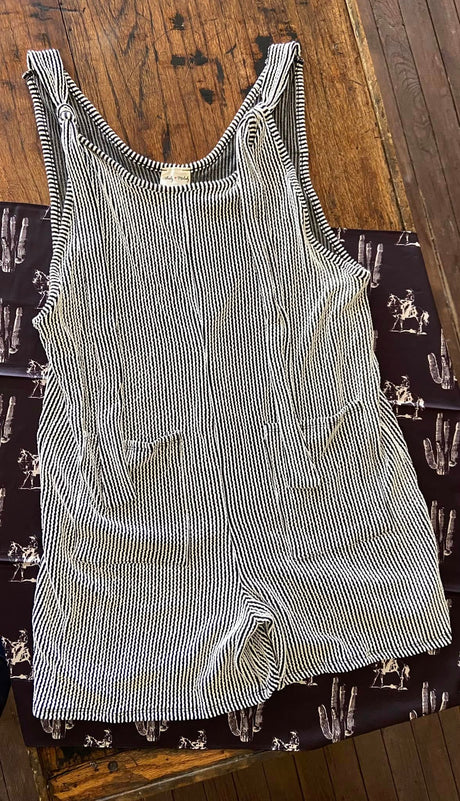 Shirley's Black/White Ribbed Romper