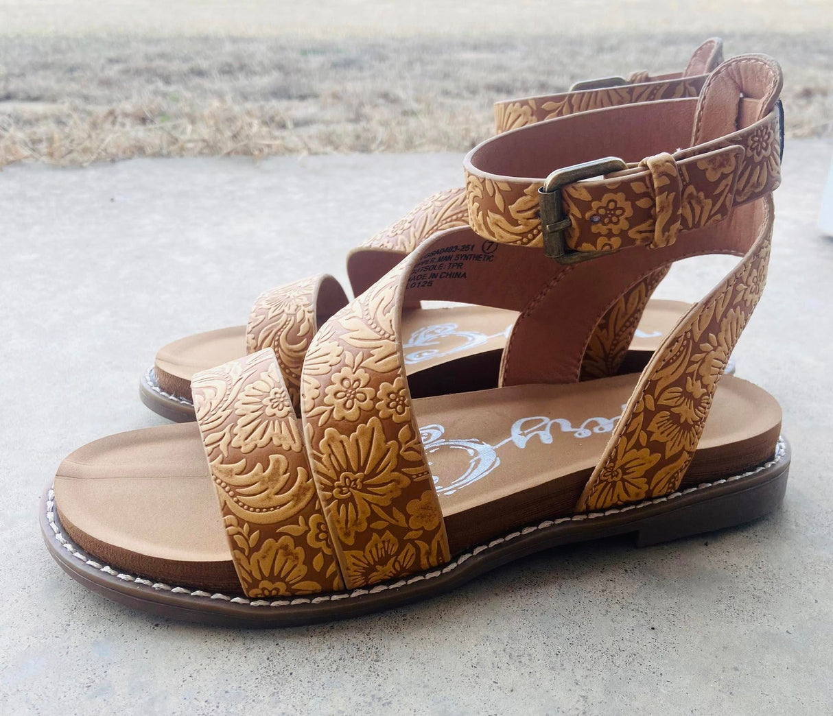 Vanna's Tan Tooled Western Sandals - Deer Creek Mercantile