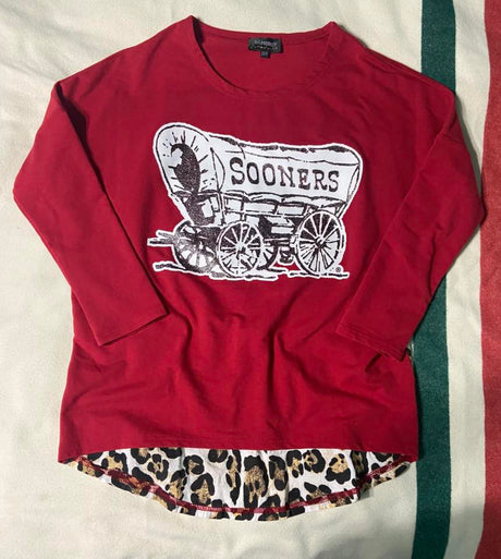 OU Leopard Women's Shirt *Size Small OVERSIZED (Pre-Loved) - Deer Creek Mercantile