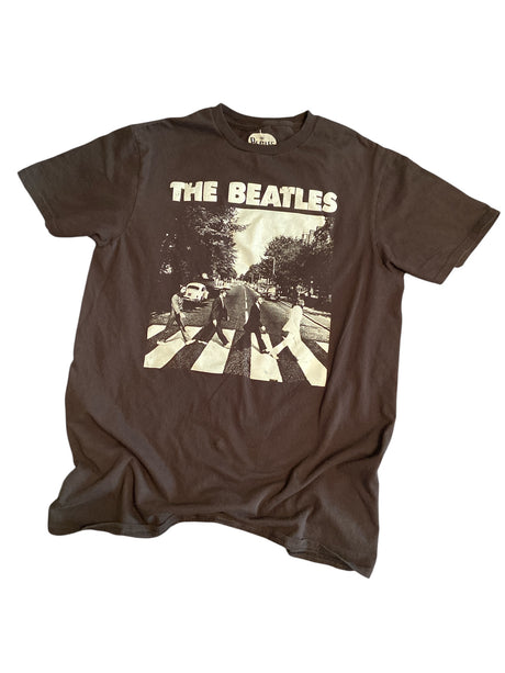 Pre-Loved The Beatles Graphic Tee *Size Medium - Deer Creek Mercantile