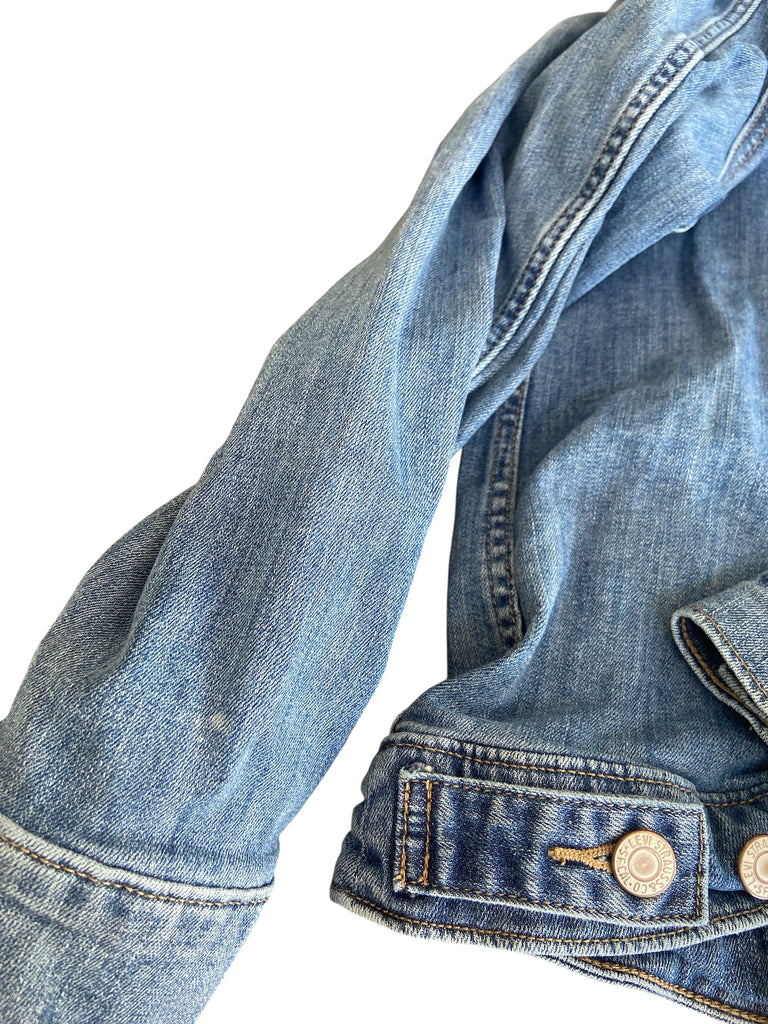 Pre-Loved LEVIS Denim Jacket W/Stars *SIze 2XL - Deer Creek Mercantile