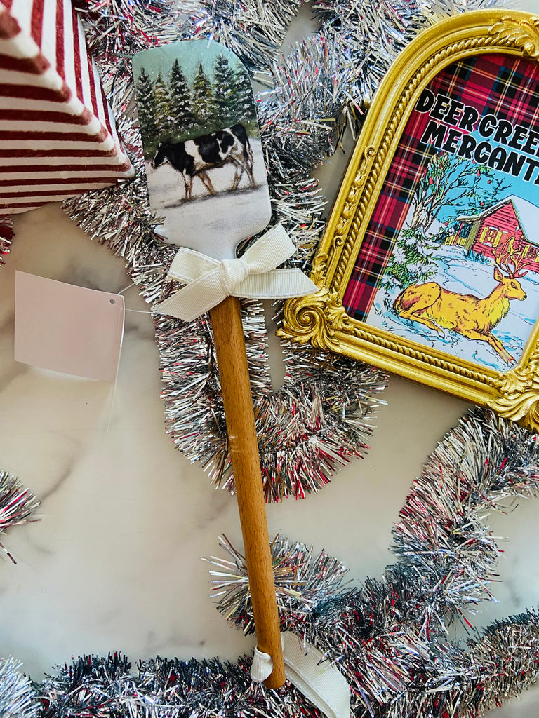 Winter Cow Spatula - Deer Creek Mercantile
