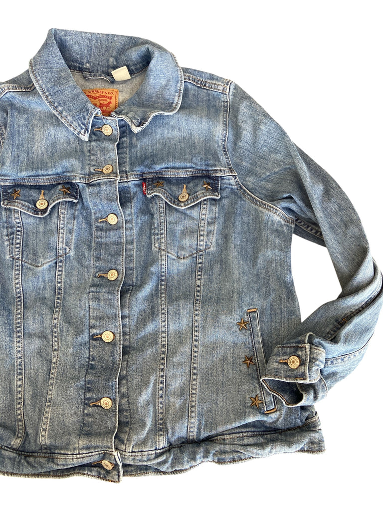 Pre-Loved LEVIS Denim Jacket W/Stars *SIze 2XL - Deer Creek Mercantile