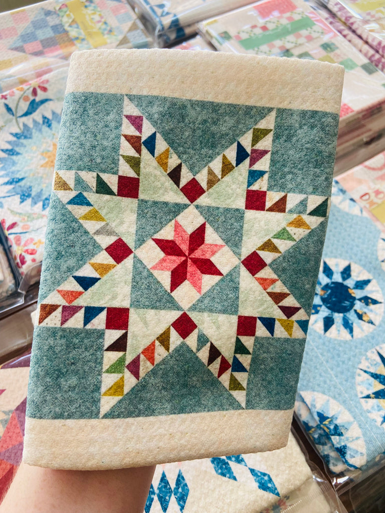 Heritage Feathered Star Quilt Pattern Dish Towel - Deer Creek Mercantile