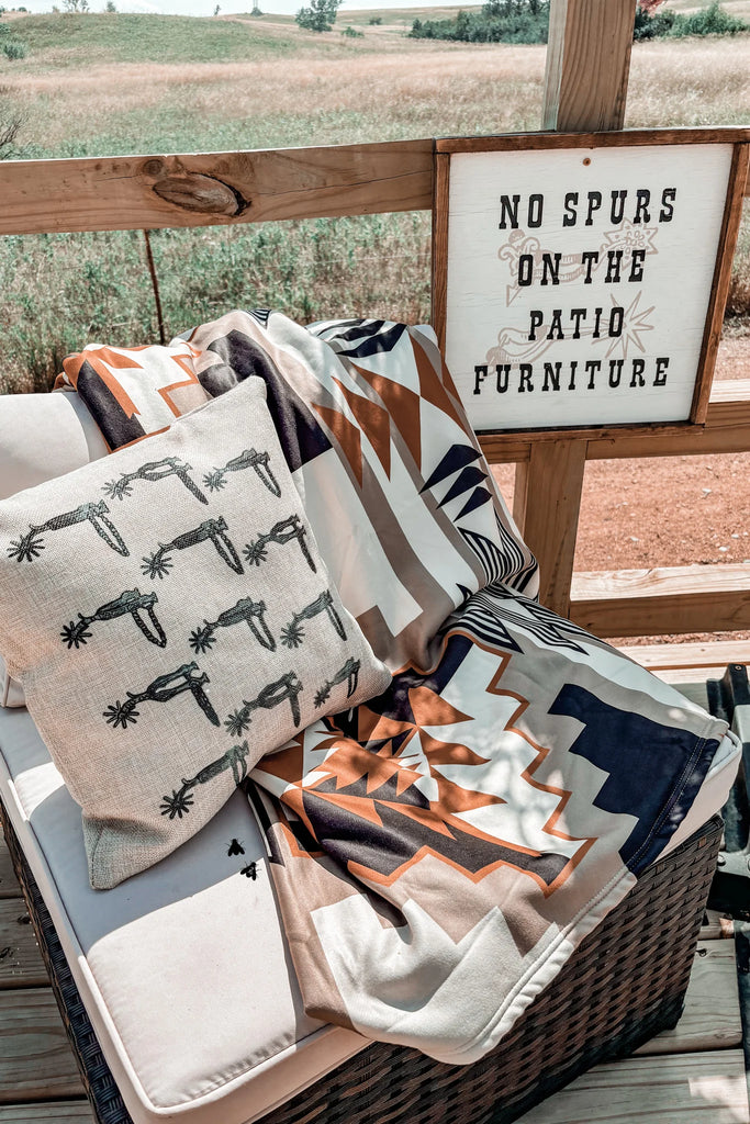 Santa Fe Dust Blanket - Deer Creek Mercantile