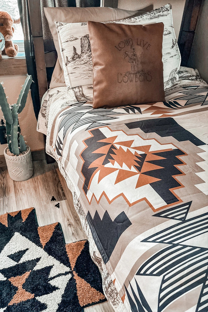 Santa Fe Dust Blanket - Deer Creek Mercantile