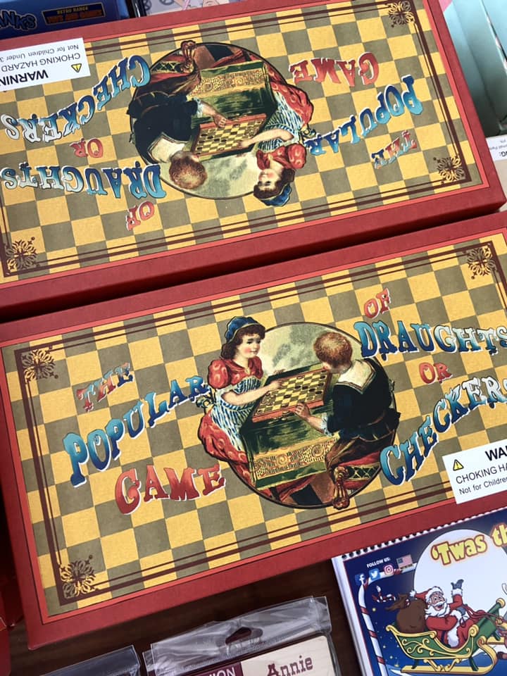 Nostalgic Popular Game of Draughs (Checkers) - Deer Creek Mercantile