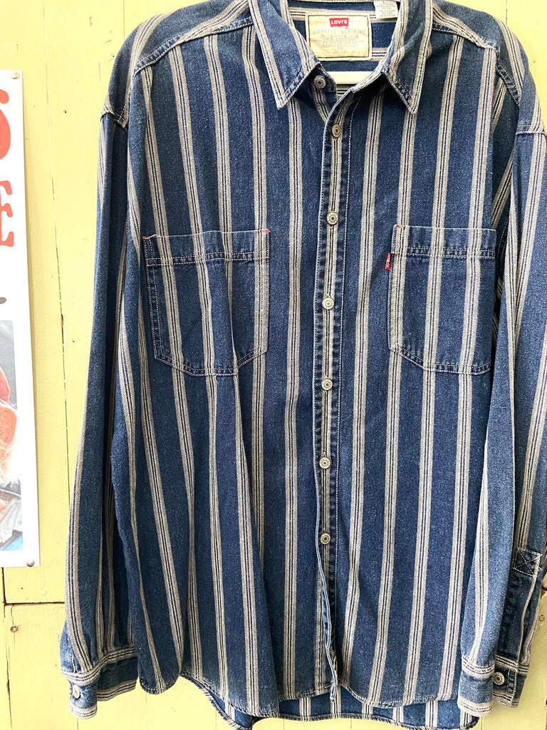 Vintage LEVI'S Blue/Gray Striped Button Down Shirt RED TAB 1990s *Size Large - Deer Creek Mercantile
