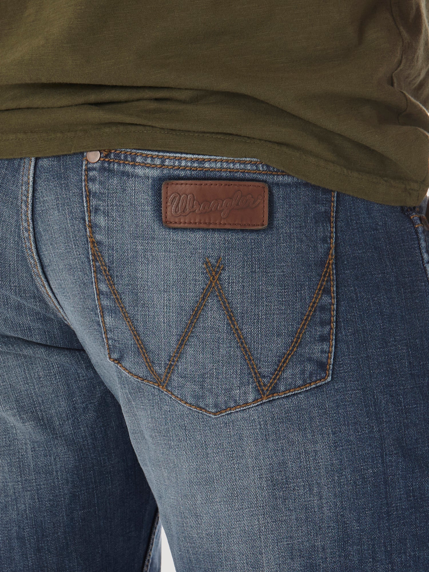 Wrangler Retro Limited Edition Slim Straight Leg Mens Jean (WLT88CW) - Deer Creek Mercantile