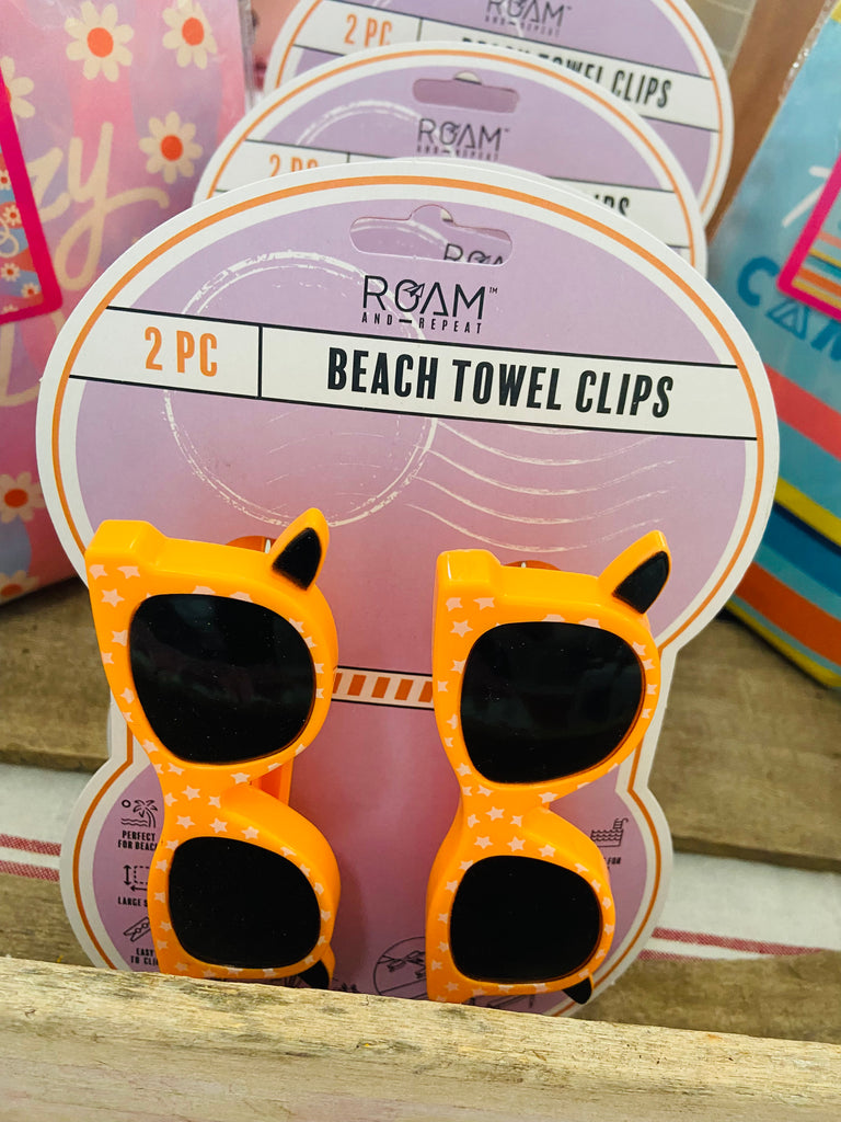 Set of 2 Sunglasses Beach Towel Clips - Deer Creek Mercantile